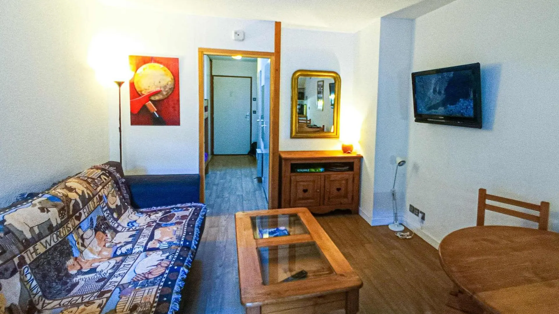 Apartment Studio Avec Balcon, Parking Et Wi-Fi Au Coeur De Brides-Les-Bains - Fr-1-512-266 France