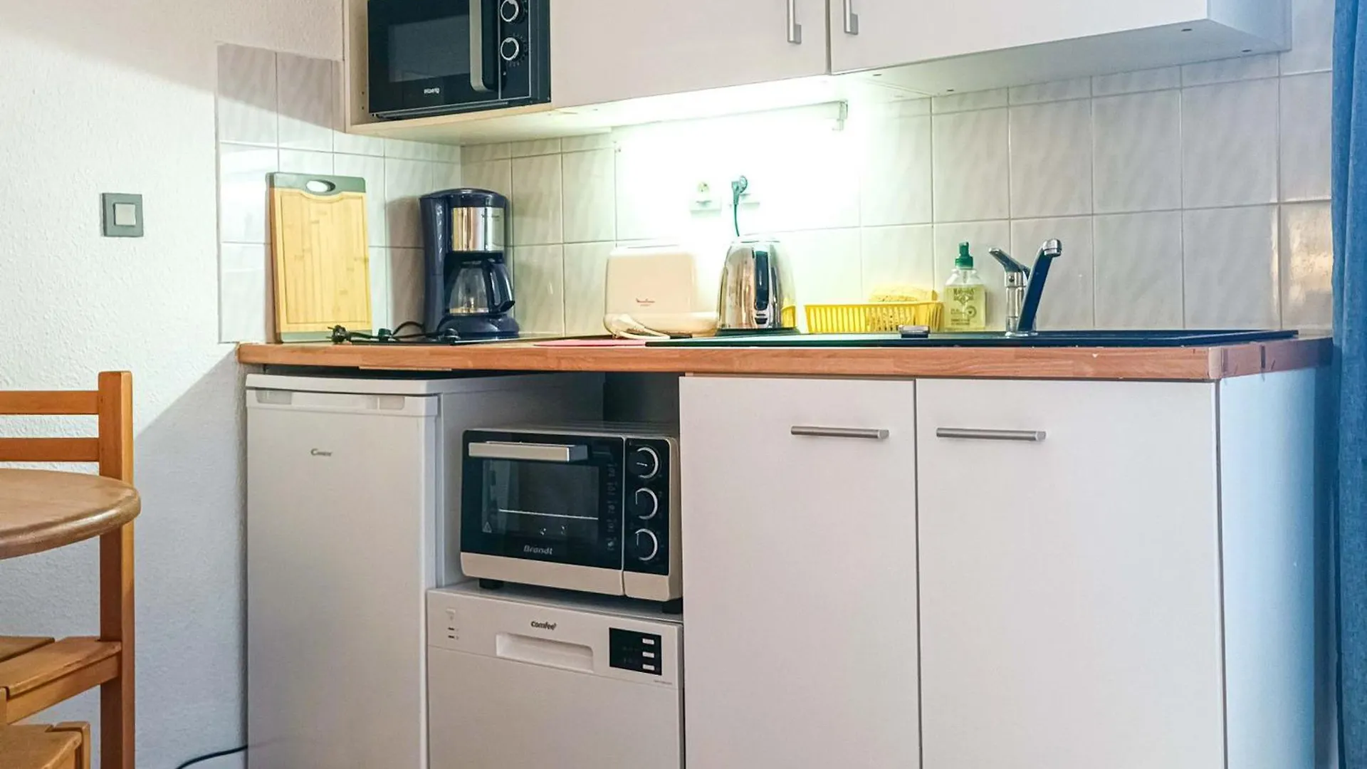 Studio Avec Balcon, Parking Et Wi-Fi Au Coeur De Brides-Les-Bains - Fr-1-512-266